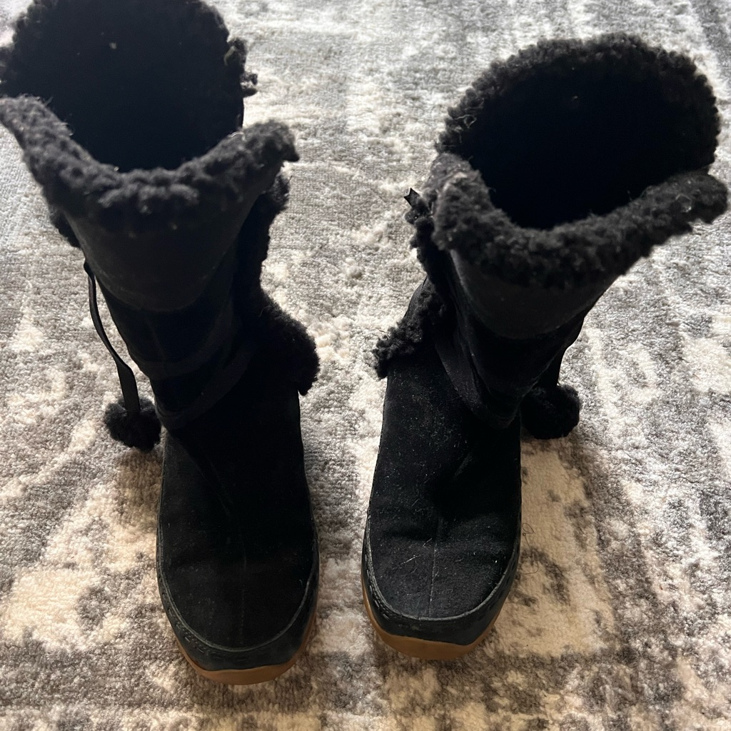 The North Face Waterproof Suede/Leather Winter Boots Women’s 8